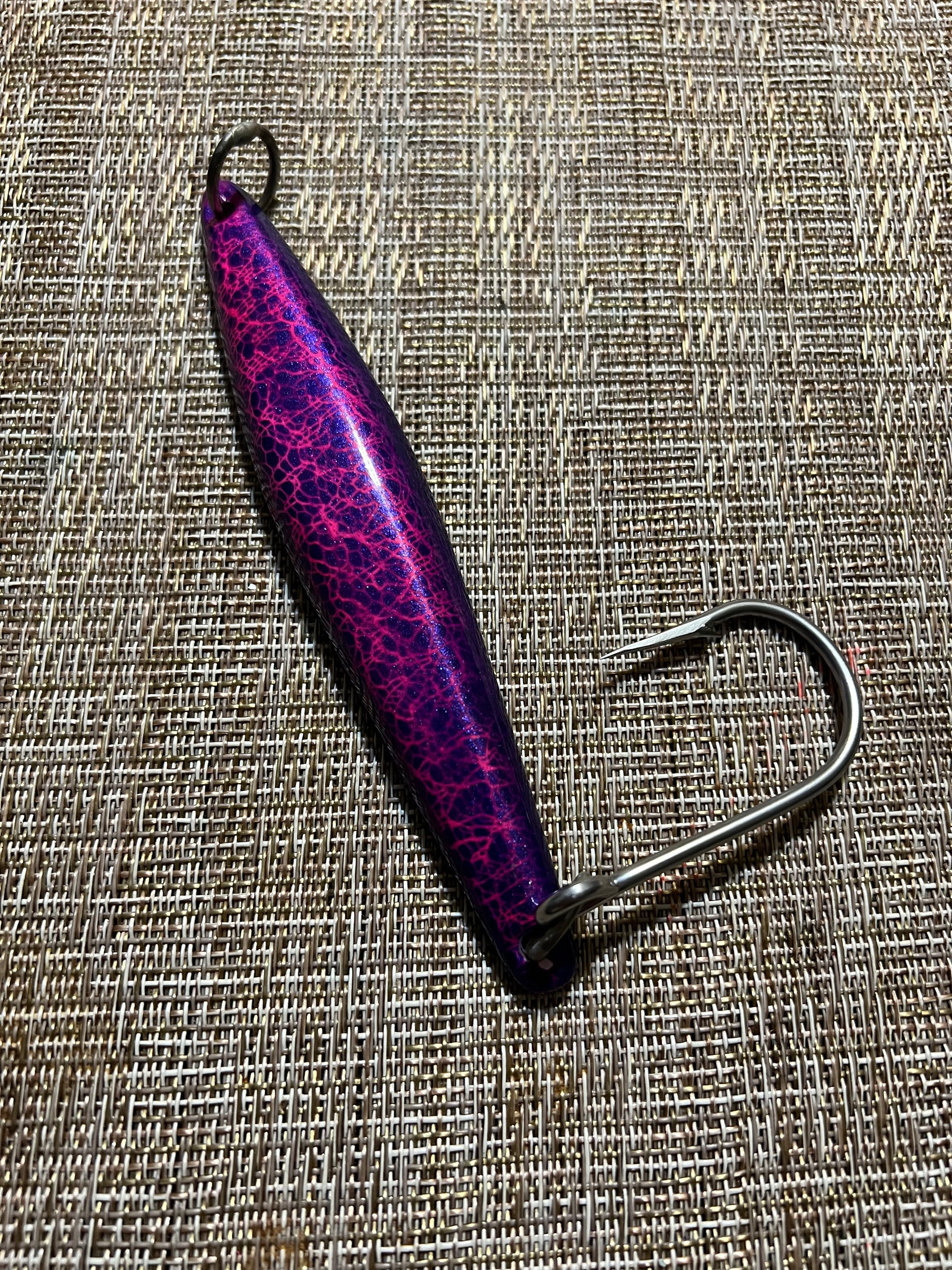 K-147 Brass Tuna Jig W/Siwash Hook- Purple/Pink/Blue Diablo
