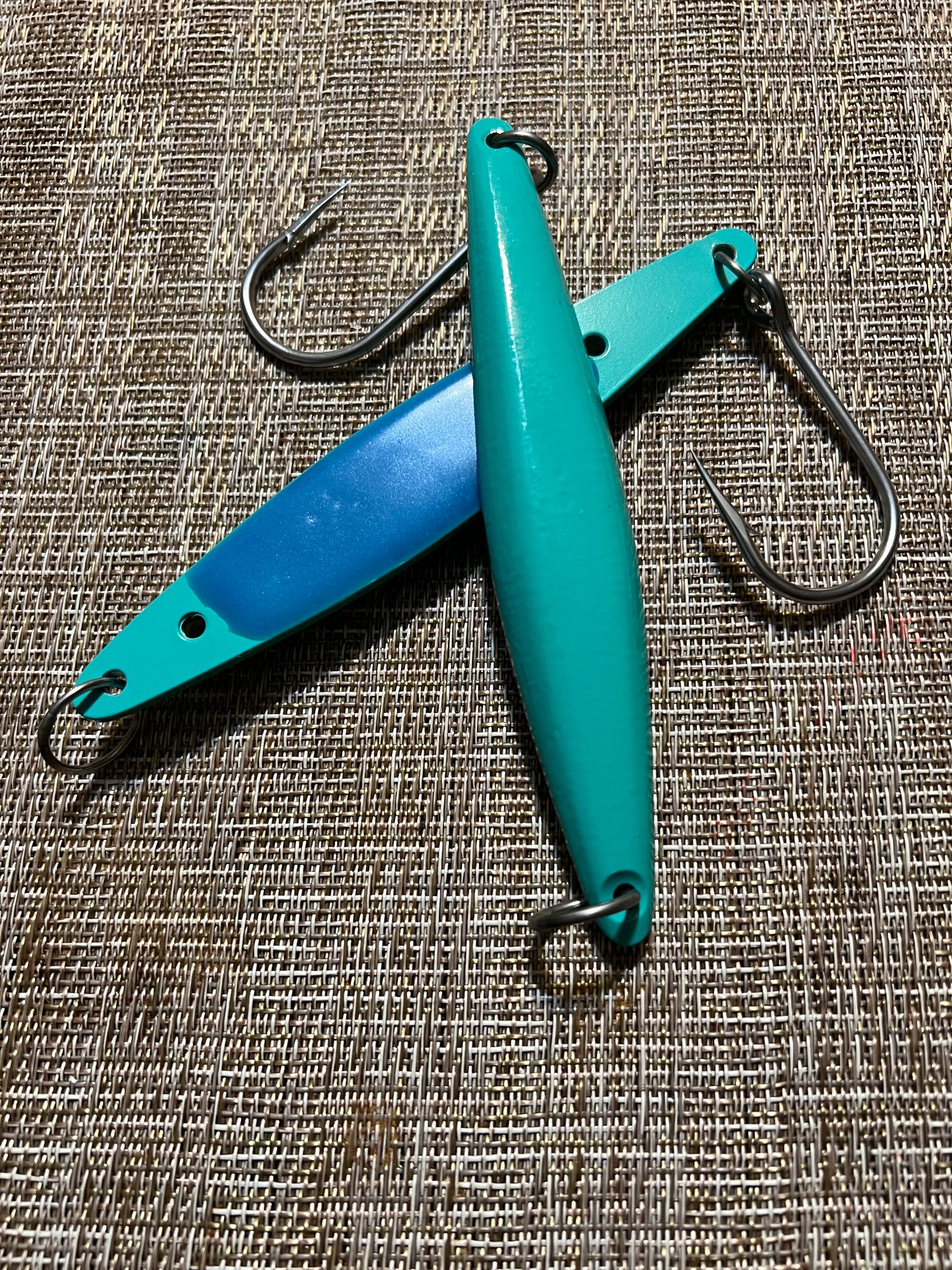 K-147 Brass Tuna Jig - Mint/Super Glow W/Siwash hook